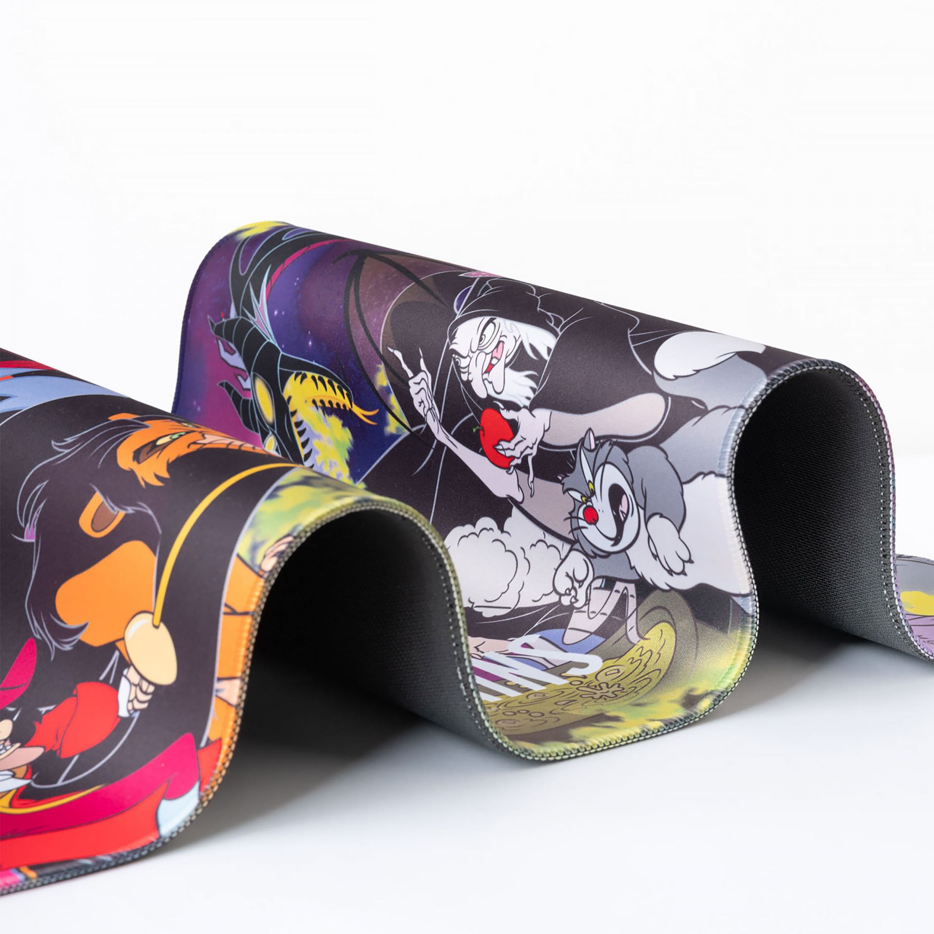 Villains - XL Desktop Mat - Afbeelding 4